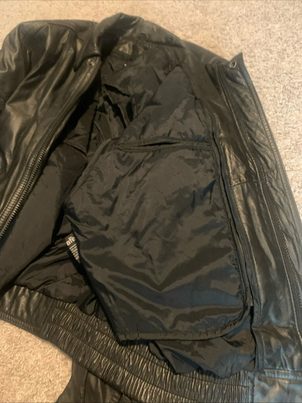Vintage Men's Black Leather Jacket - Classic Bomber Style Sz Medium
